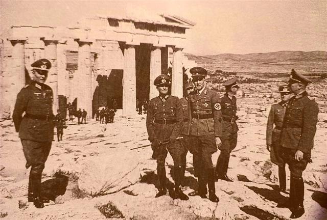 Come la Grecia ha fatto odiare i tedeschi agli italiani – L’esercito di Hitler ha gridato “Maledetta Italia”