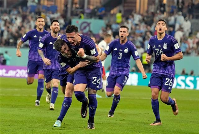 Coupe du monde 2022 : Les quatre premiers duos sur les 16 sont fixés – Argentine contre Australie et France contre Pologne