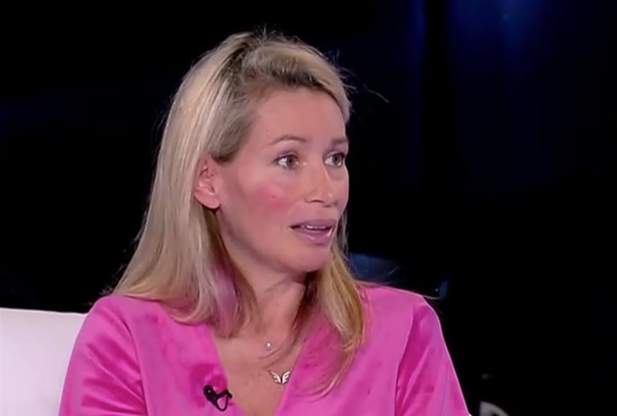 Η Αριελ Κωνσταντινίδη στην εκπομπή «Power Talk»