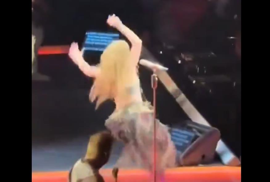 Σακίρα (Copyright:X)