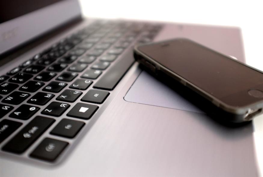 Λάπτοπ - Κινητό (pixabay.com)