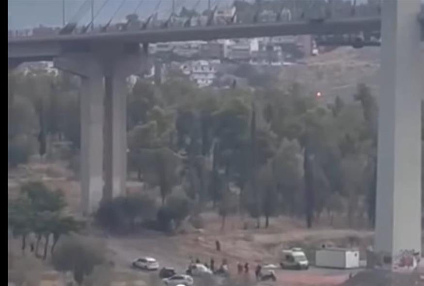 Χαλκίδα: Άνδρας έπεσε από την Υψηλή Γέφυρα (evima.gr)