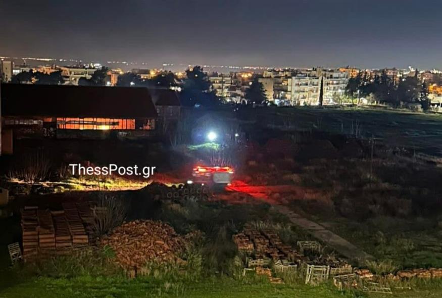 Φωτιά στην ιστορική κεραμοποιία Αλλατίνη (thesspost.gr)