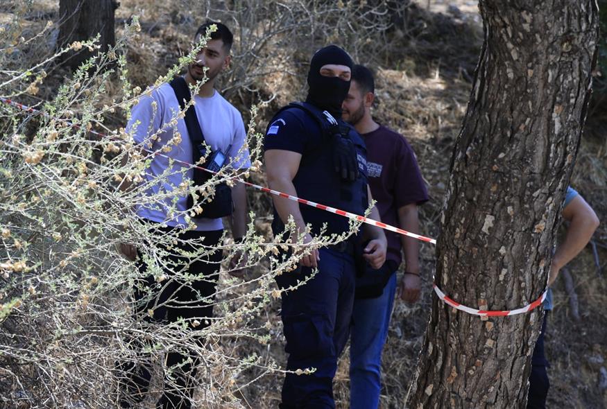 Λυκαβηττός: Σορός σε προχωρημένη σήψη εντοπίστηκε κοντά στους Αγίους Ισιδώρους (EUROKINISSI)