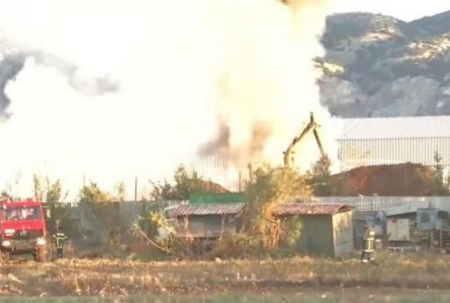 Φωτιά σε εργοστάσιο στις Σέρρες (Glomex)