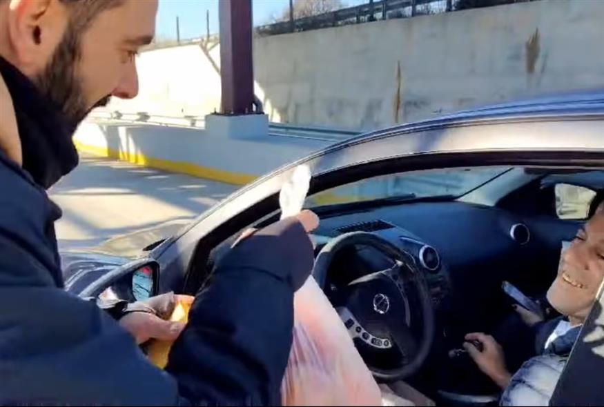 Στιγμιότυπο από το βίντεο (Screenshot/YouTube)