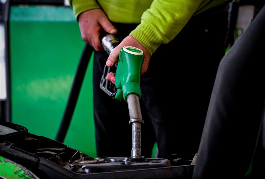 Πρατήριο καυσίμων (ΤΑΤΙΑΝΑ ΜΠΟΛΑΡΗ/EUROKINISSI)