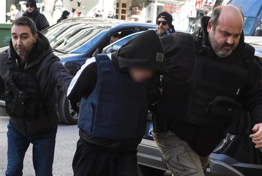 Ο 16χρονος που έχει προφυλακιστεί για τον ξυλοδαρμό μέχρι θανάτου του 17χρονου (ΕUROKINISSI)