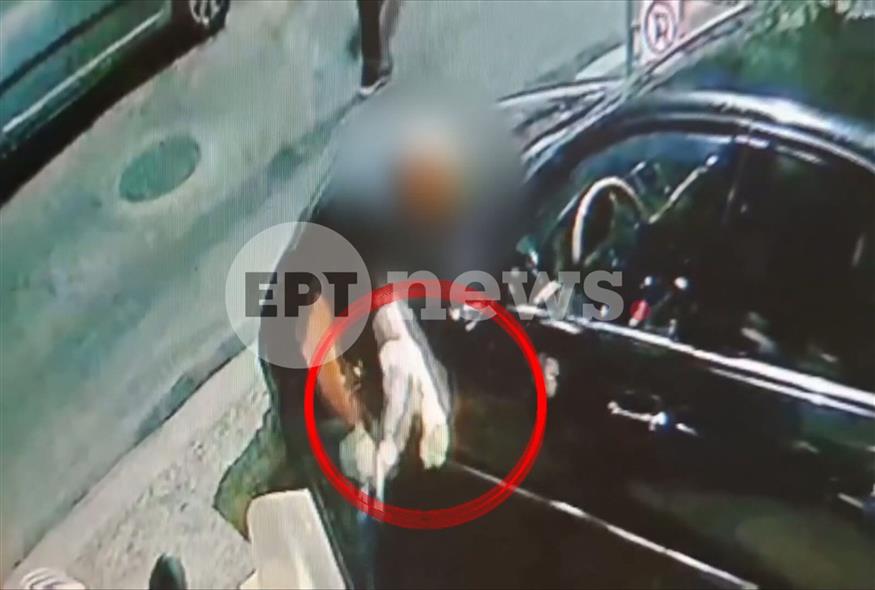 Εμπρηστική επίθεση Ζωγράφου/ertnews