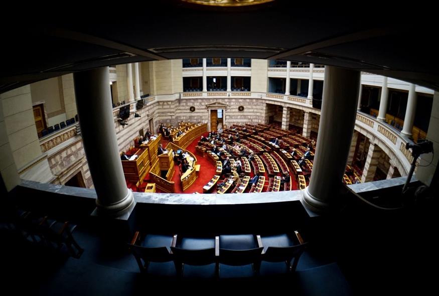 Ολομέλεια στη Βουλή (ΓΙΩΡΓΟΣ ΚΟΝΤΑΡΙΝΗΣ/EUROKINISSI)