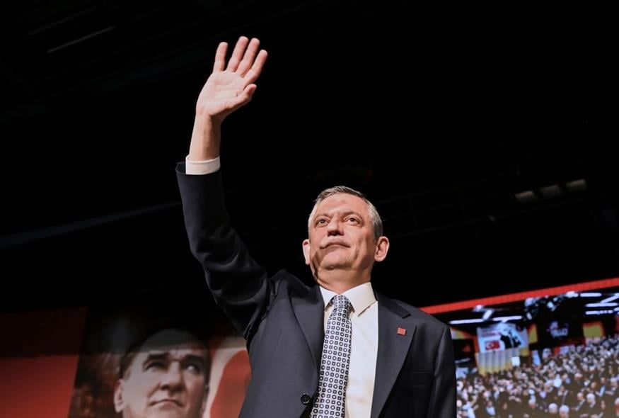 Ο Οζγκιούρ Οζέλ (AP Photo/Ali Unal, File)