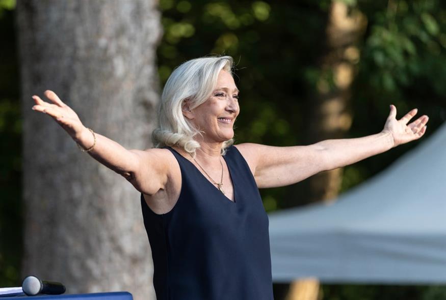 Μαρίν Λεπέν (AP Photo/Jean-Francois Badias)