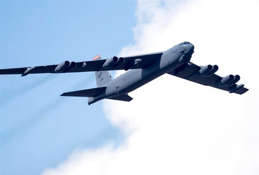 B-52/AP