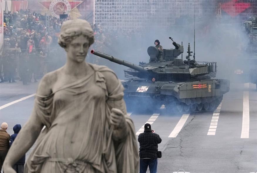 Παρέλαση της Ημέρας της Νίκης στη Μόσχα (AP Photo)