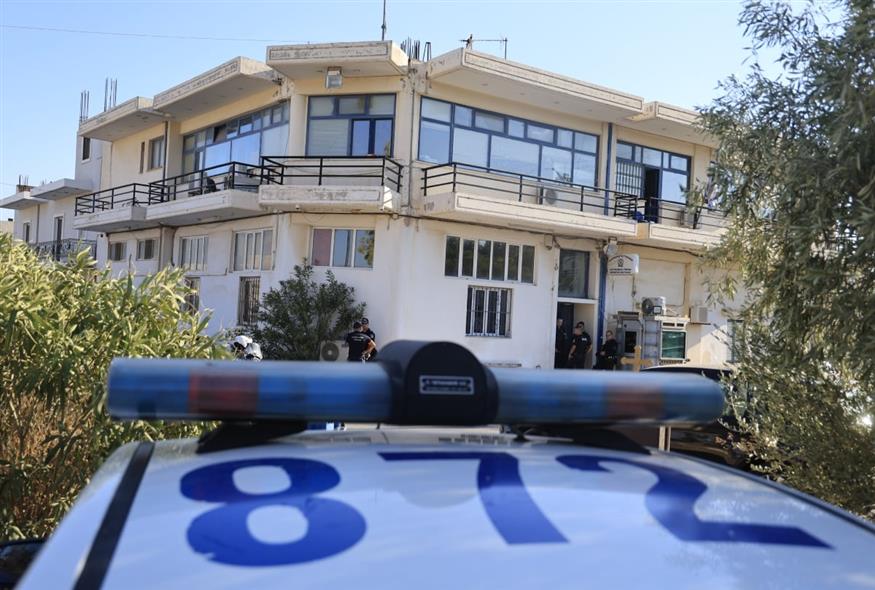 Επίθεση στο ΑΤ Μάνδρας(ΓΙΩΡΓΟΣ ΚΟΝΤΑΡΙΝΗΣ / EUROKINISSI)