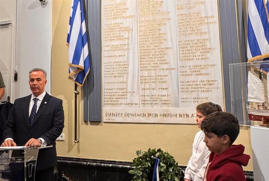 Κωνσταντίνος Κούτρας
