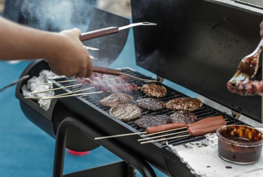 Τσικνοπέμπτη/pexels