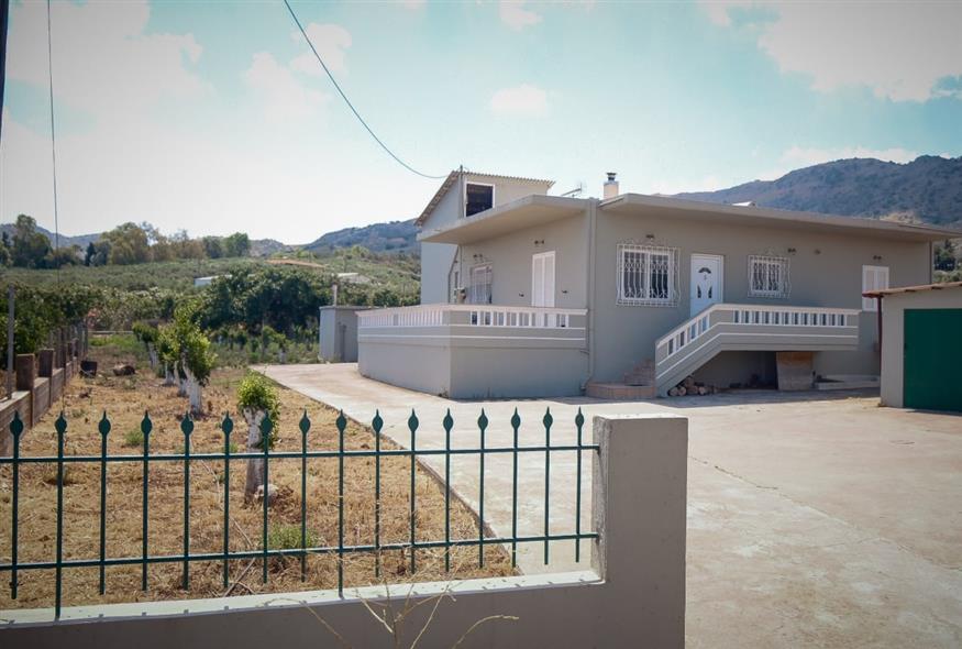 Το σπίτι που νοίκιαζε ο δράστης από τη 45χρονη Σταυρούλα (ΓΙΑΝΝΗΣ ΑΓΓΕΛΑΚΗΣ/EUROKINISSI)