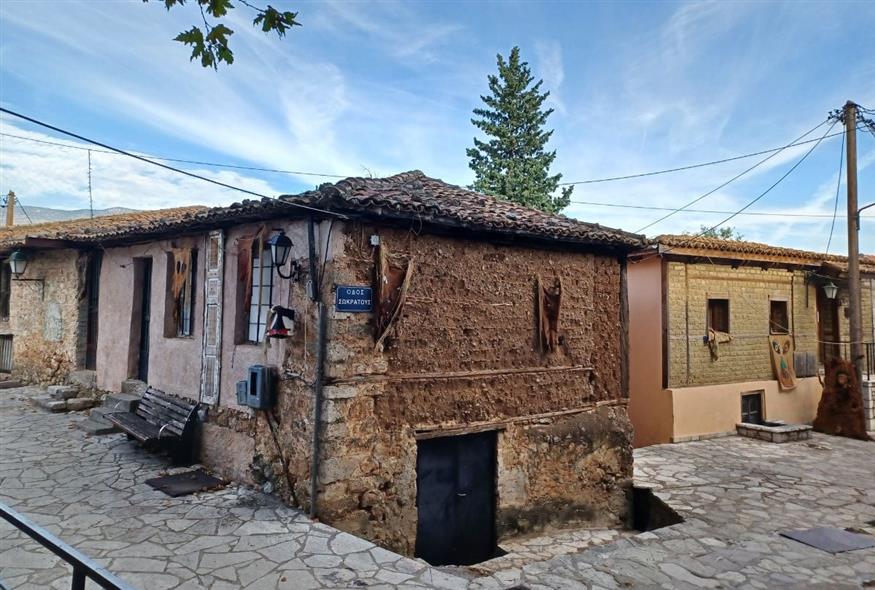 Χάρμαινα, τα Ταμπάκικα της Άμφισσας | © Χριστίνα Τσαμουρά