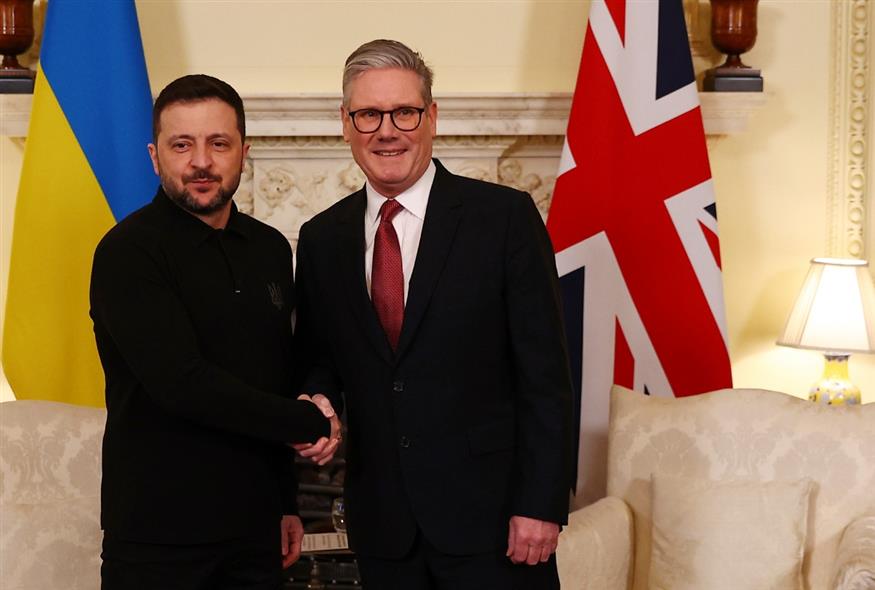 (Peter Nicholls/Pool Photo via AP)