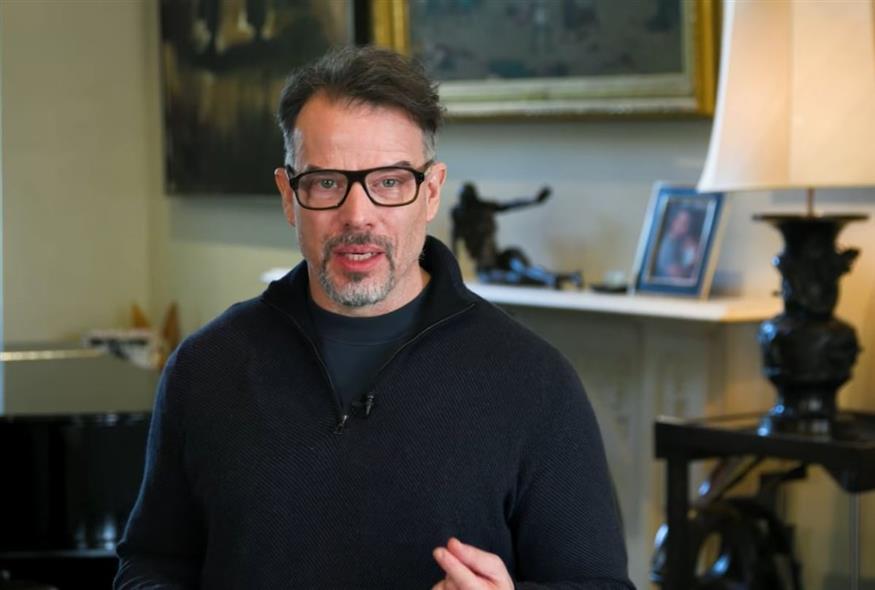 O Κρις Ρόκος (Screenshot/Youtube/Cambridge University)