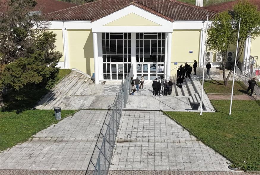 Η αίθουσα για τη δίκη των Τεμπών στο «Γαιόπολις» (INTIME)