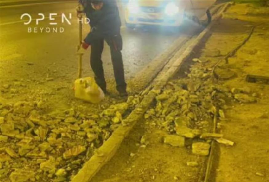 Εικόνα από τη γέφυρα/OPEN