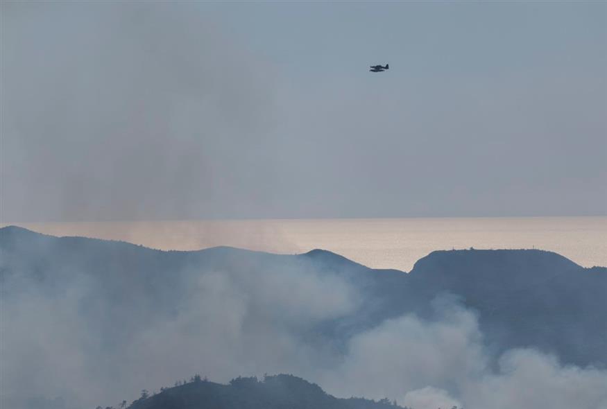 Φωτιά (Ghaith Alsayed/AP)