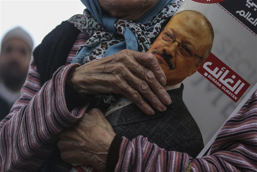 Ο δημοσιογράφος ζει στις μνήμες διαδηλωτών που ζητούν δικαίωση για τη δολοφονία του (AP Photo/Emrah Gurel)
