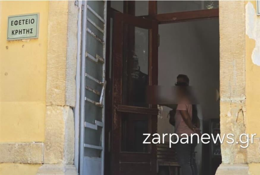 Χανιά: Φυλάκιση τριών ετών στην 25χρονη μητέρα (zarpanews.gr)