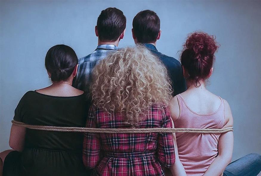 Στο Πάρα Πέντε