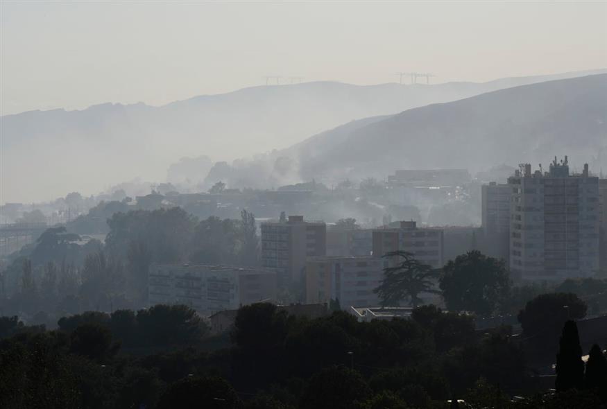 Φωτιά στη Μασσαλία/AP