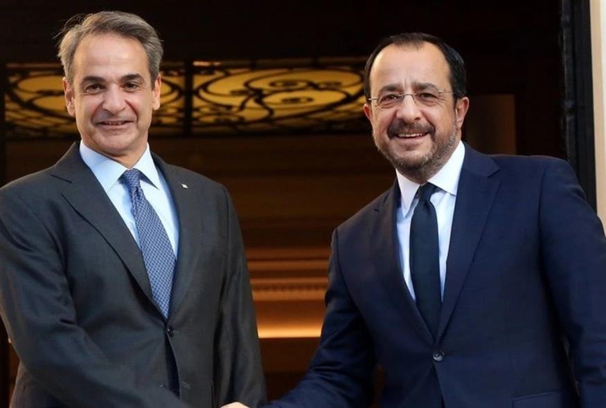 Κυριάκος Μητσοτάκης-Νίκος Χριστοδουλίδης (ΑΠΕ-ΜΠΕ)