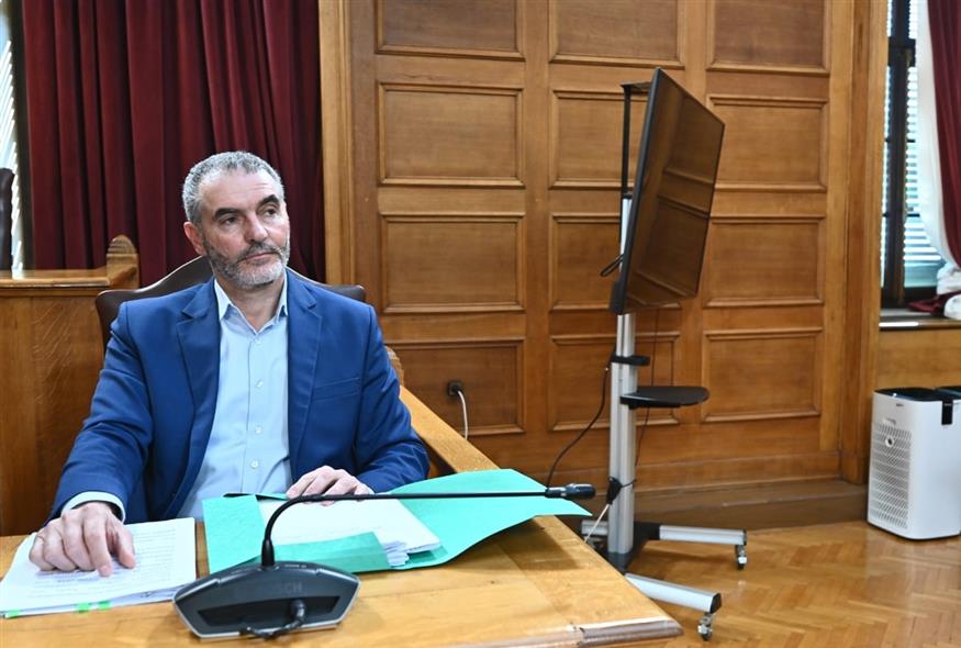 Χνάρης (INTIME)