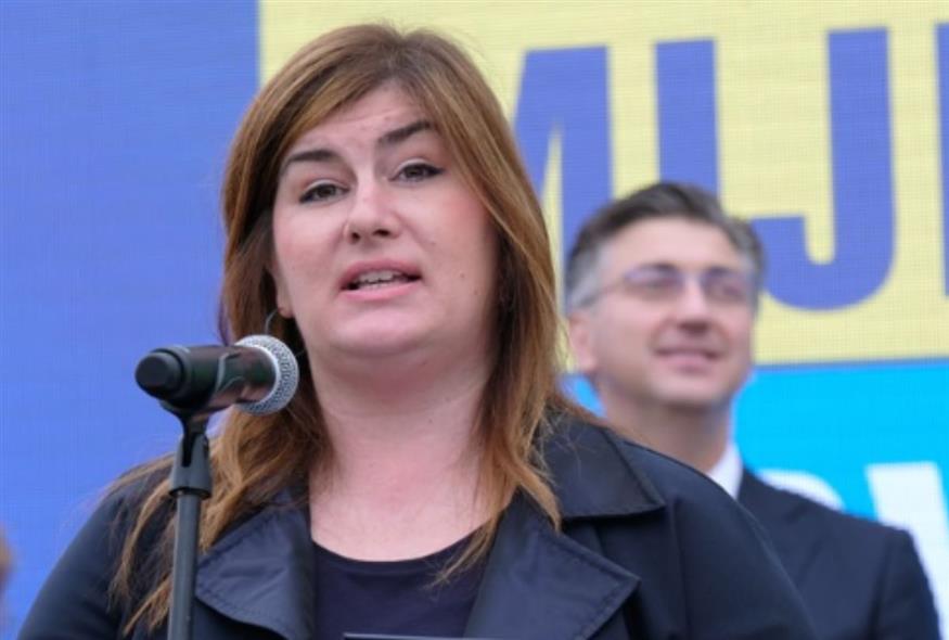 Γκαμπριγιέλα Ζάλατς/X