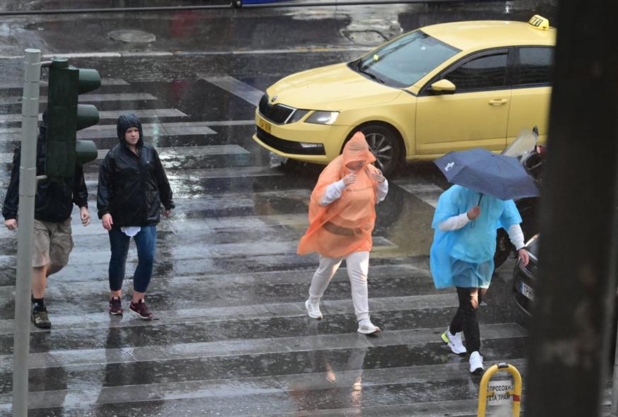 Καταιγίδα (ΤΑΤΙΑΝΑ ΜΠΟΛΑΡΗ/EUROKINISSI)