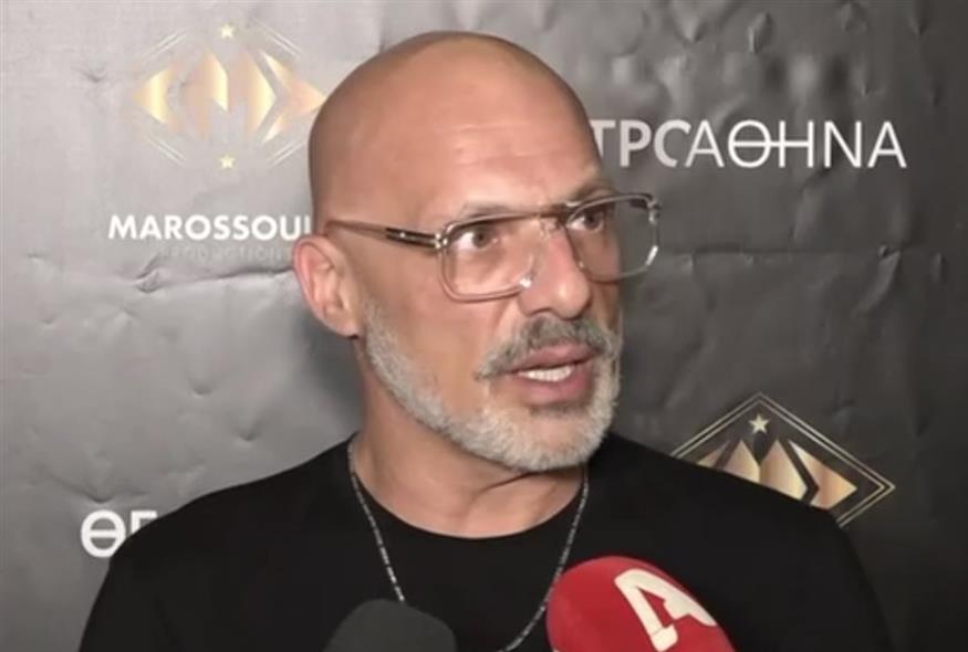Νίκος Μουτσινάς