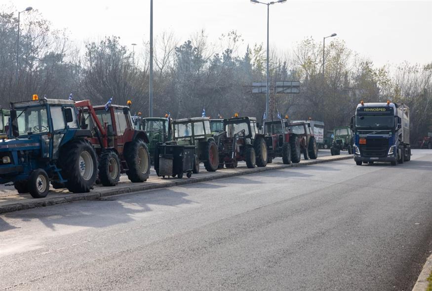 Μπλόκο αγροτών και κτηνοτρόφων (EUROKINISSI)