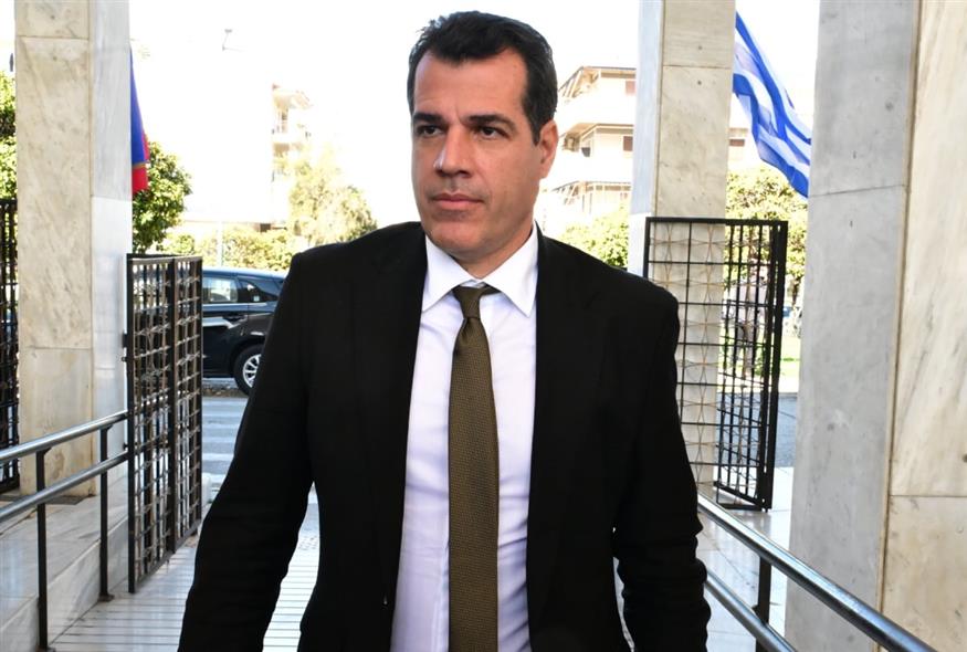 Θάνος Πλεύρης (ΤΑΤΙΑΝΑ ΜΠΟΛΑΡΗ/EUROKINISSI)