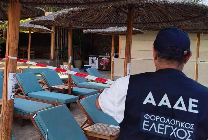 ΑΑΔΕ: 48ωρο λουκέτο σε beach club της Πάρου (INTIME)