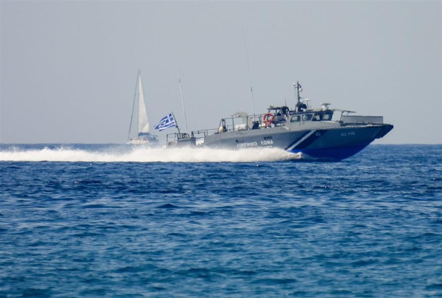Σκάφος του Λιμενικού/Φωτογραφία αρχείου (ΓΙΩΡΓΟΣ ΚΟΝΤΑΡΙΝΗΣ / EUROKINISSI)