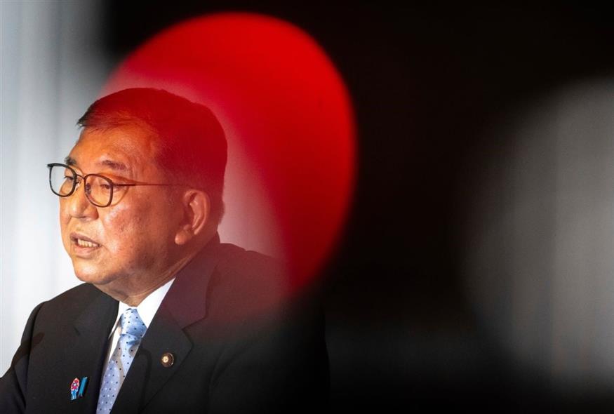 Ο πρωθυπουργός της Ιαπωνίας, Σιγκέρου Ισίμπα (Associated Press)