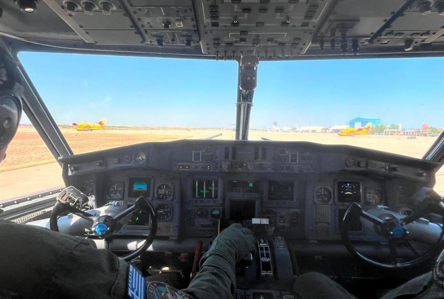 Βίντεο από την επιχείρηση των ελληνικών Canadair στην πύρινη κόλαση της Ισπανίας