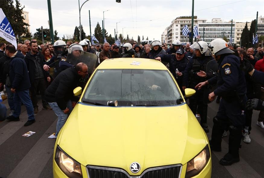 Οδηγοί Ταξι/ΙΝΤΙΜΕ