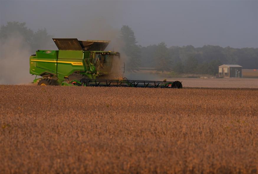 Αγρότης (AP Photo/Michael Conroy)
