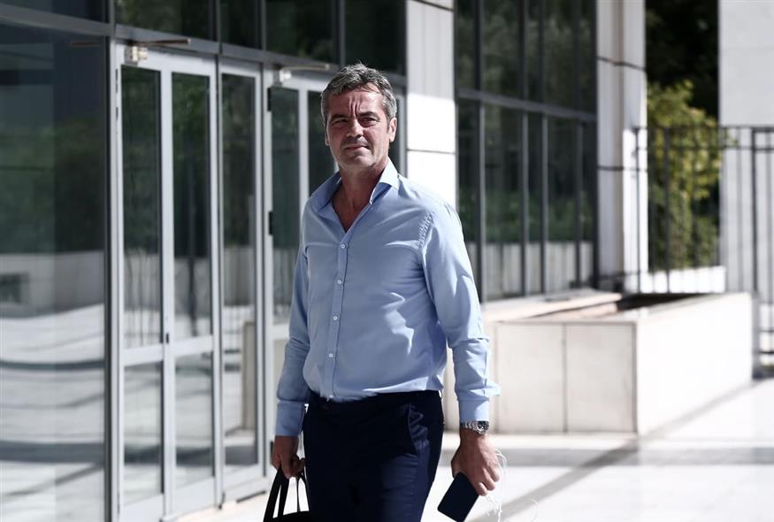 Ζήσης Βρύζας (Intime)