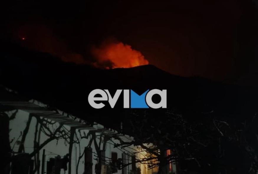 Φωτιά τώρα στην Κάρυστο στην περιοχή Καλλιανός (evima.gr)