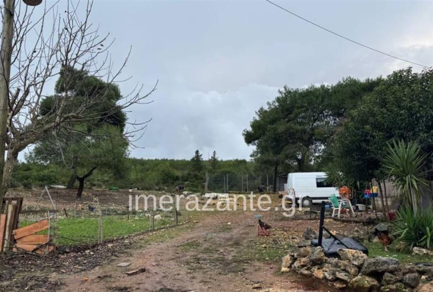 Ο χώρος όπου είχαν τον σκύλο που τραυμάτισε θανάσιμα το 2χρονο παιδί στη Ζάκυνθο (imerazante.gr)