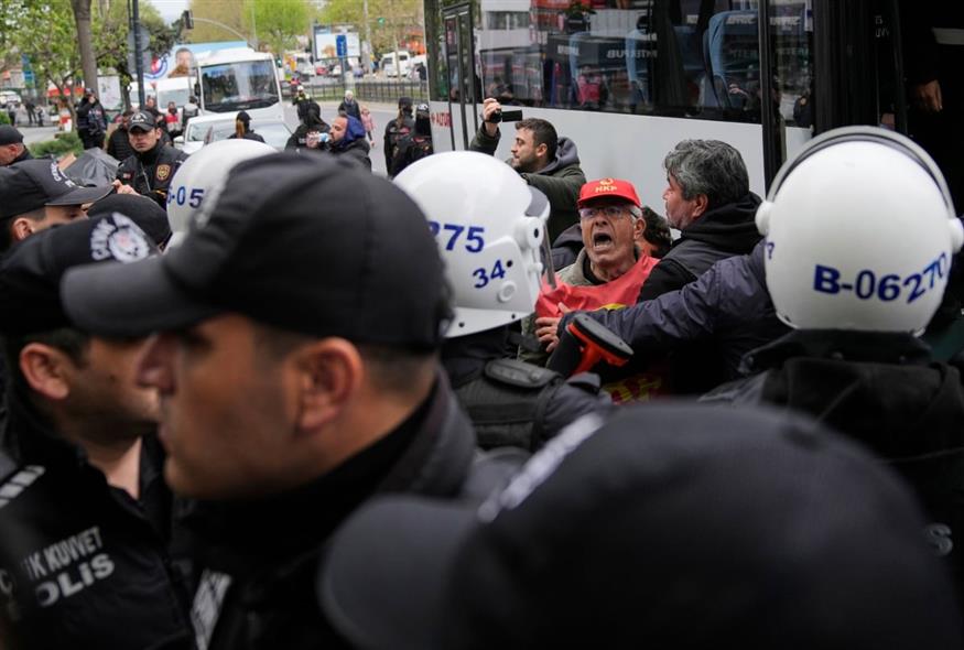 (AP Photo/Khalil Hamra)