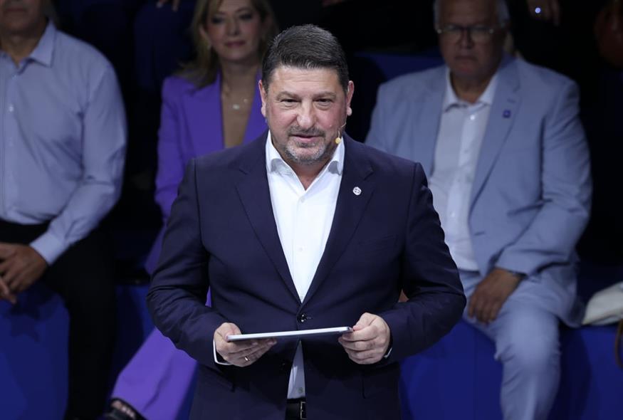 Ο Νίκος Χαρδαλιάς παρουσιάζει τον απολογισμό 30 μηνών της Περιφέρειας Αττικής στο Ωδείο Αθηνών (ΙΝΤΙΜΕ)